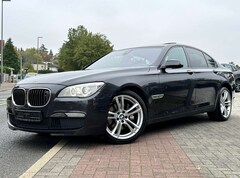 Bild des Angebotes BMW 740 xDrive 3x M Sport Schiebedach Softclose 360°