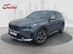 Bild des Angebotes BMW iX1 30 xDrive xLine Kamera AHK Keyless