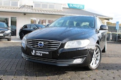 Bild des Angebotes Volvo V70 D4 Momentum /SHZ/Leder/Tempomat