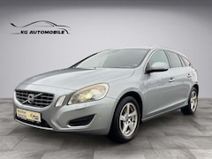 Bild des Angebotes Volvo V60 Kombi Ocean Race 2.0 D SERVICE NEU