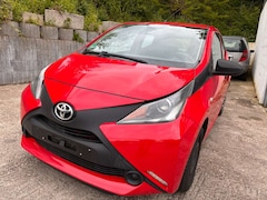 Bild des Angebotes Toyota Aygo Aygo 5-Türer x-clusiv