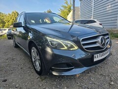 Bild des Angebotes Mercedes-Benz E 350 Mercedes-Benz E 350 T BLUETEC 4MATIC 7G-TRONIC
