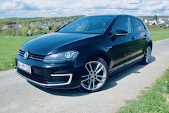 Bild des Angebotes VW Golf GTE 1.4 Plug-In-Hybrid DSG Navi Sitzheizung 18 Zoll