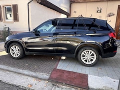 Bild des Angebotes BMW X5 xDrive30d Sport-Aut.