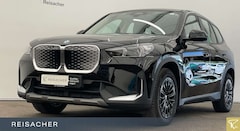 Bild des Angebotes BMW X1 iX1 eDrive20 AdaptLED KomforZ SHZ RFK PDC DAB 17