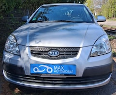 Bild des Angebotes Kia Rio 1.4 EX Basis 1. Rentnerhand nur 17500KM !!!!