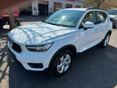 Bild des Angebotes Volvo XC40 Momentum Core Assistenten AHK LED