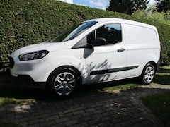Bild des Angebotes Ford Transit Courier *12 Monate Garantie*