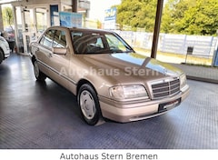 Bild des Angebotes Mercedes-Benz C 180 ELEGANCE*Schiebedach*AHK*Servolenkung
