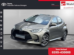 Bild des Angebotes Toyota Yaris 1.5 Hybrid Team Deutschland