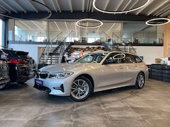 Bild des Angebotes BMW 330 i xDrive Sport Line *1.HAND*LASER*HUD*ACC*