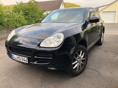Porsche Cayenne Cayenne 3.2 VR6 Benziner