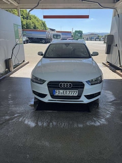 Audi A4 Avant 2.0 TDI DPF clean diesel multitronic Attraction
