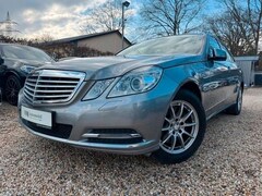 Bild des Angebotes Mercedes-Benz E 300 BlueEFFICIENCY Pano*Navi*Tempo*SitzHz.