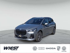 Bild des Angebotes BMW 225 2er Active Tourer 225 e xDrive M Sport, HARM