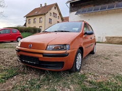 Bild des Angebotes Fiat Punto Punto 1.2 16V HLX