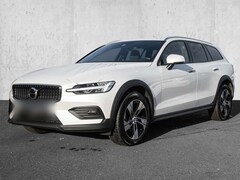 Bild des Angebotes Volvo V60 Cross Country B4 AWD Plus Plus AWD