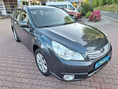 Subaru OUTBACK 2.5i Trend Lineartronic