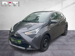 Bild des Angebotes Toyota Aygo 1.0  x-play Team D Klima Kamera Tempomat