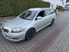 Bild des Angebotes Toyota Avensis 2.0 VVT-i Combi Sol