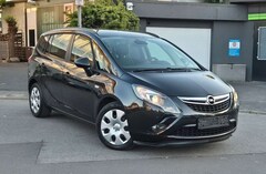 Bild des Angebotes Opel Zafira Opel Zafira C 2.0 CDTI  AUT. *1. HAND* 75.000 Km