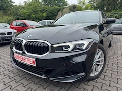 Bild des Angebotes BMW 318 d Touring*LED*15.TKM*LEDER*KLIMAAUTO*STZHZG*