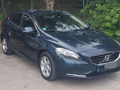 Bild des Angebotes Volvo V40 V40 D3 Momentum