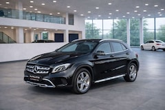 Bild des Angebotes Mercedes-Benz GLA 220 GLA220 4Matic AMG Line *Leder*Navi*LED*AHK*LM18*