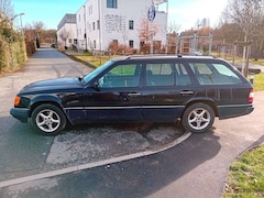 Mercedes-Benz E 220 W124T