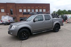 Bild des Angebotes Nissan Navara 2.5 PLATINUM DoKa 4x4*Temp*Navi*Kam*AHK*