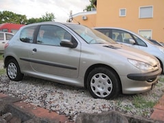 Bild des Angebotes Peugeot 206 Petit Filou