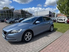 Bild des Angebotes Volvo V40 Momentum SHZ/KLIMA/KAMERA/LED