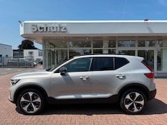 Bild des Angebotes Volvo XC40 B3 Plus Dark DKG
