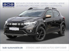 Bild des Angebotes Dacia Sandero Stepway Extreme+ ECO-G 100 8-fach bereift NAVI SHZ