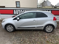 Bild des Angebotes Kia Rio FIFA World Cup Edition