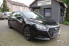 Bild des Angebotes Hyundai i40 cw blue Premium - Klima, Pano, Navi