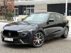 Bild des Angebotes Maserati Levante Benzin 3.8 V8 427kW Trofeo Q4 Auto