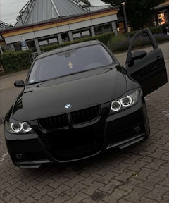 Bild des Angebotes BMW 320 320d Touring