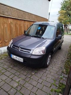 Bild des Angebotes Citroen Berlingo 1.4i First