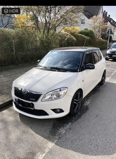 Bild des Angebotes Skoda Fabia 1.4 TSI DSG RS