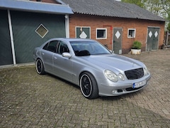 Bild des Angebotes Mercedes-Benz E 240 E 240 (211.061)