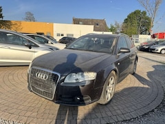 Bild des Angebotes Audi A4 2.7 TDI S-Line Solardach