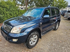 Bild des Angebotes Toyota Land Cruiser 3.0 D-4D Leder Navi 8 Sitzer