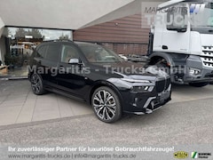 Bild des Angebotes BMW X7 xDrive40d/MPaketPro/23"/PanoSky/Soft/H&K