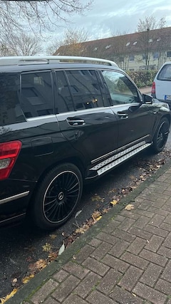 Bild des Angebotes Mercedes-Benz GLK 320 CDI DPF 4Matic 7G-TRONIC  AMG Edition