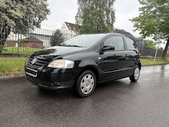 Bild des Angebotes VW Fox Basis SERVO EL.FENSTERHEBER TÜV NEU