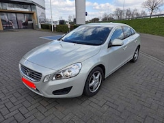 Bild des Angebotes Volvo S60 Volvo S60 Lim. Momentum*AUTOMATIK*NAVI*TOP*TOP*