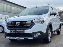 Bild des Angebotes Dacia Dokker TCe 100 GPF Comfort  Stepway Plus*NAVI*CA