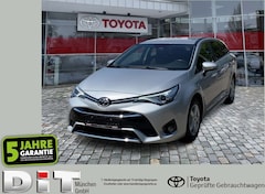 Bild des Angebotes Toyota Avensis Touring Sports 1.8 Team D FLA Alcantara