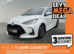 Bild des Angebotes Toyota Yaris 1.5 Active *LED Scheinwerfer*SHZ*Klimaauto.